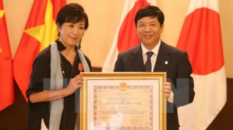 Khau tin  6h30 harei 12/8