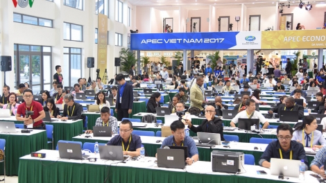 Trang tin 10g30 -14g30 ngày 8/11