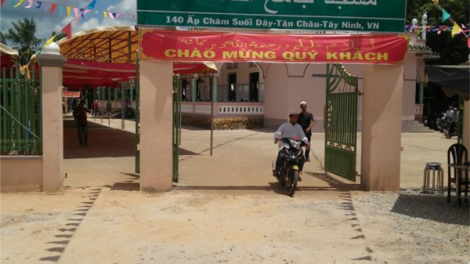 29-8 Dom cột mốc sống di bhum tapen negar Tây Nam