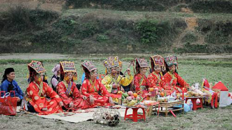 Inem krung daoh Then di urang  Tày, Nùng, Thái di Việt Nam hu UNESCO ba tame angan inem krung ilamu  phi vật thể lambaok ka menuac sia dunya