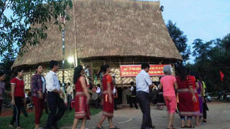 Dak Pxi lac bhum palei ngak siam bruk padang ngak palei pala birau