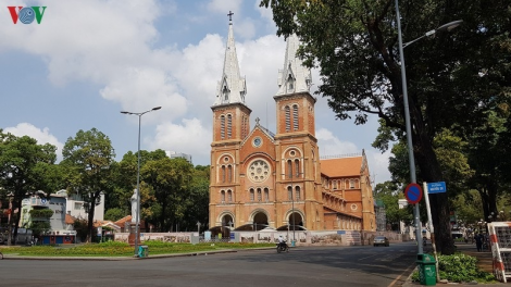 Du lich Ban raya HCM kham pasiam veik hadei jit Covid-19