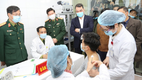 Harei ni (22/12), di Học viện Quân y hu gac 17 urang dalam 60 urang halan hatain ngak iek tuk vak ka 1 hu klauk vaccine Nanocovax