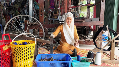 Urang daok ranaih abih hatai haong bruk ngak meng kan