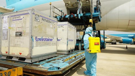 Tui Mintri Y tế, meyah vaccine Covid-19 hu takik ye brei pandar dahlau vaccine di Pfizer piah klauk mbang 2 ka dom urang hu klauk mbang ka 1 vaccine AstraZeneca meng 8-12 adit