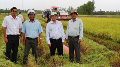 Urak ni, di Sóc Trăng hu doanh nghiệp, urang pablei salih blei khang ngan haong yaom glaong piah pablei dalam taneh ia saong pablei tabiak negar langiu.