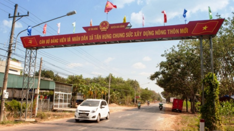 Ba gauk padang labik sang daok xa hoi kieu mau di Binh Duong