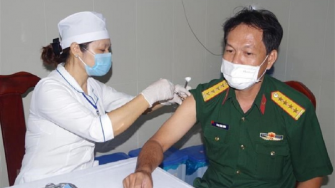 Bahrau dalam labaih sa adit, dom urang njom Covid-19 di Việt Nam hu rilo jang 10 ribau, tui nan abih tih manuac njom ruak dalam negar yam tagok tanut 30 ribau urang