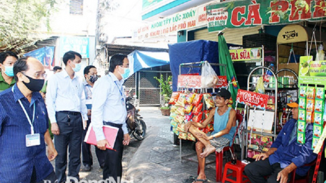 Dah page ni 17-3, Thủ tướng Nguyễn Xuân Phúc dang akaok mbang ginum biai online di Thường trực rajaei haong mban pato tacei pakat negar pacang caga jit COVID-19 ngan haong 63 tỉnh, bal ka bruk taong yaom dom bruk ngak hu dalam bruk pacang caga jit dalam tukvak tapa
