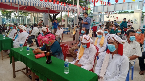 Urang Cam Ninh Thuan haong harei pilih ruah