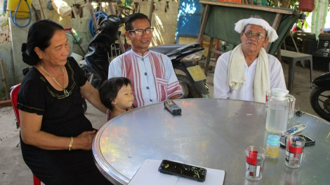 Baoh sang hadah krah di palei Cam Bình Thắng