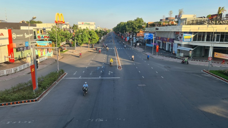 Meng mon 12 kreh melam 9/7, Ban raya HCM peih ngak siam bruk pacang caga patah di gauk dalam xa hoi di ban raya tui Sarak 16 di Thủ tướng Rajaei