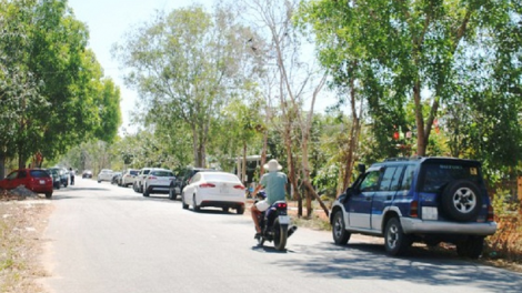 Jhul yaom taneh jaik labik ngak mblang kapal haoh Phan Thiết