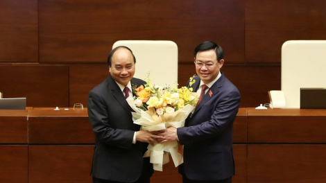 Dah page ni, hadei di tuk brei thau bruk buh phiếu saong brei tapa sarak ka bruk brei padeih ngak Thủ tướng rajaei, akaok Quốc hội Vương Đình Huệ hu alin bingu saong payua panuac dhar phor tal ong Nguyễn Xuân Phúc