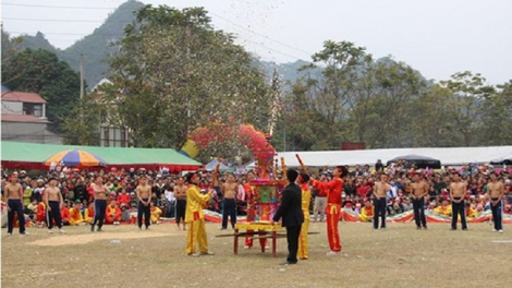 Harei pataom pakacah mek đầu pháo ban sit Quảng Uyên