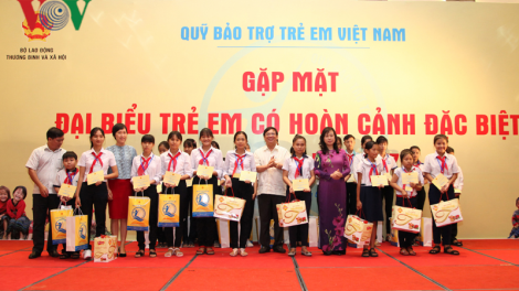 Bấc bh’rợ tr’nêng hơnh déh T’ngay p’niên k’tứi bha lang k’tiếc 1/6 lâng T’ngay pr’loọng đong Việt Nam 28-6