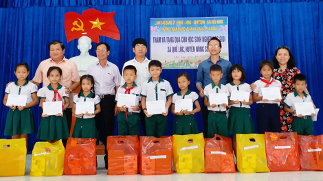 Pa dưr c’rơ đoọng ha học trò lum pr’ắt tr’mông zr’nắh k’đháp cóh zr’lụ da ding k’coong bêl k’nặ tước c’moo học t’mêê