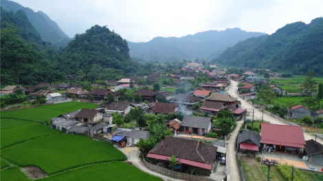 T’méh pa dưr râu pr’đợơ liêm chr’nắp du lịch vel bhươl cóh k’tiếc Lạng
