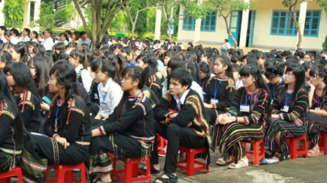 Bh’rợ tr’nêng đoọng ha k’coon ta đhi manuýh acoon cóh đhị Đắk Nông​