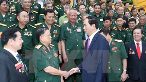 Cựu chiến binh tr’zooi pa xiêr đha rựt, bhrợ cha choom