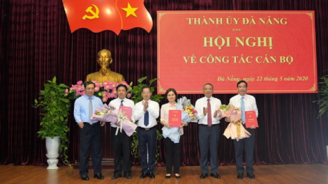 Đà Nẵng pa liêm xang ra văng, ra pặ cán bộ l’lăm Đại hội