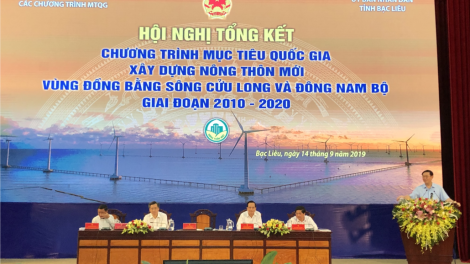 Phó Thủ tướng Chính phủ Vương Đình Huệ bhrợ pa dưr vel bhươl t’mêê nắc lêy lướt moót lalua
