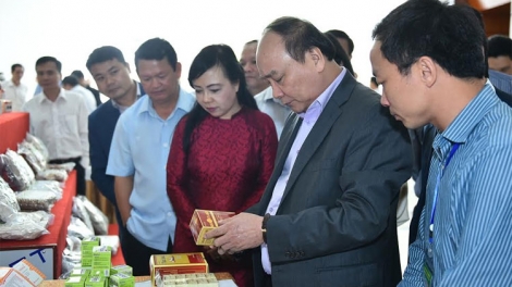 Lao Cai bhrợ t’bhứah bh’rợ pa têết đh’rứah lâng doanh nghiệp lâng đhanuôr cóh bh’rợ bhrợ têng z’nươu