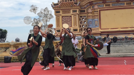 Festival Huế 2020 t’hước tước bhiệc bhan t’viêng moon căh lâng n’noh nhựa