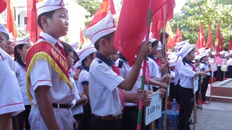 Đakrông đhị cr’chăl mót đăn ooy c’moo học t’mêê