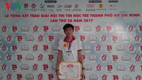 Sinh viên bhrợ t’váih muy pr’đươi chơớc lêy đong trọ bhriêl g’lăng