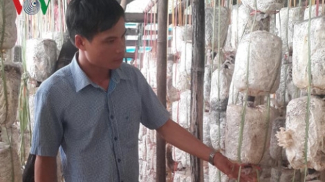 Thạc sỹ manuýh Thái chô ooy bhươl cr’noon bhrợ t’váih cr’van cr’bhố