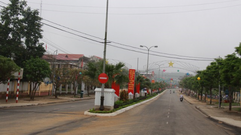 Manuýh cựu chiến binh bhrợ têng cơnh boóp pr’too a va Hồ