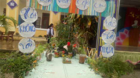 Azi moon căh lâng n’noh nhựa coh trường học