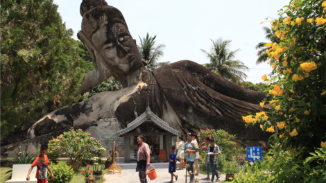 Liêm pr’hay Tết Bunpiamay- Lào
