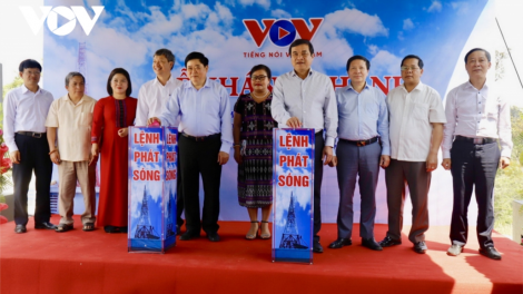 Bêl sóng pa xul p’rá Cơ Tu chô tươc ooy pazêng bhươl cr’noon da ding k’coong c’noong k’tiêc