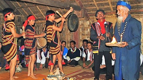 Bhui har Tết Ngã rạ lâng đhanuôr Cor