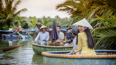 Miền Trung bhrợ pa dưr lâng t’bhlầng ha dưr du lịch