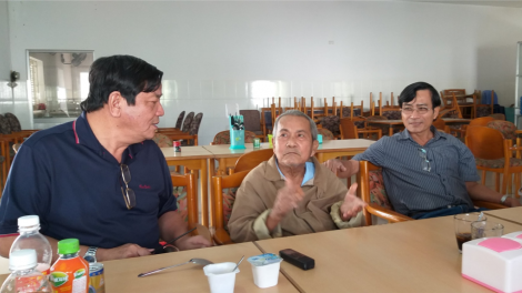 Chấc lêy cớ ooy bêl ahay đoọng ha đồng đội