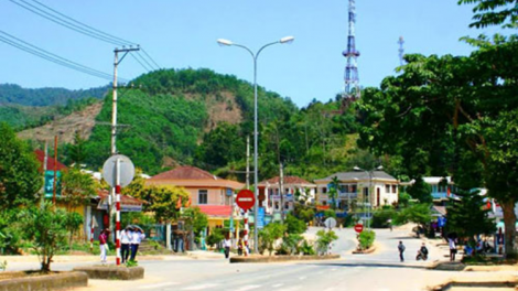 Đông Giang k’rong bhrợ têng hạ tầng đoọng đhanuôr đươi dua