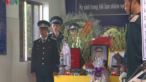 C’lêng lâng đơơng âng Thiếu uý Phạm Đức Trung n’đắh Khánh Hoà