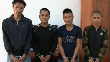 Bơơn coóp k’đhơợng ma nứih pănh t’bhêy ngân thiếu úy công an Kon Tum