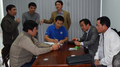 Tu bhiệc pay cr’van tợơ Ngân hàng đhị Thừa Thiên Huế, ma nuýh p’lớơp súng đhị đong ma nuýh a đoo năl xang nắc moọt đhậu ắt cóh Đà Nẵng