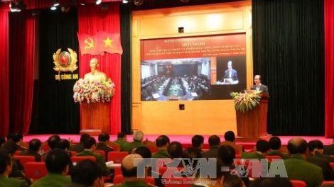 Đảng uỷ Công an Trung ương bhrợ têng học tập, lêy cha’mêết Nghị quyết Trung ương 4 khoá 12