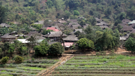 Đhr’niêng bh’rợ pr’ặt tr’mông đhị đong dh’rơơng acoon cóh Thái