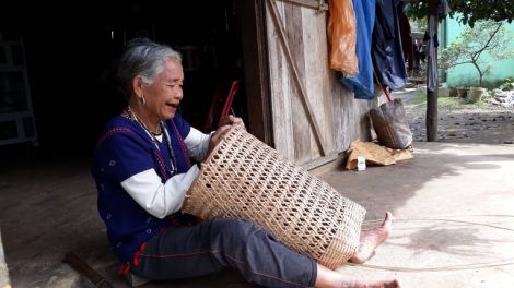 Đông Giang pa zay zư lêy t’naanh Cơ-Tu