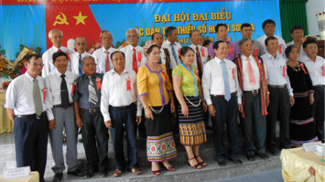 Lưm ma nuýh grơơ k’rơ đhanuôr Hre penh p’tộ bhuông păr Mỹ