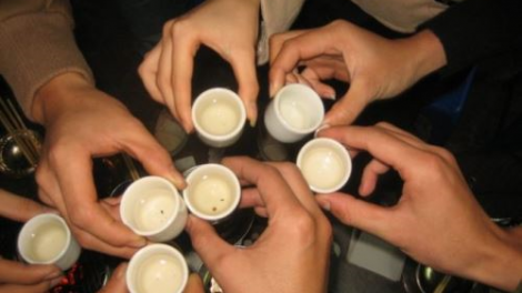 Bh’rợ buôn k’zọ ộm buáh lâng pazêng rau cắh liêm crêê