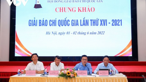 Ch’ner báo chí K’tiêc k’ruung 2021: Râu p’zay âng phóng viên cơnh lâng bâc tác phẩm băr dzang bhưah tươc zâp ngai