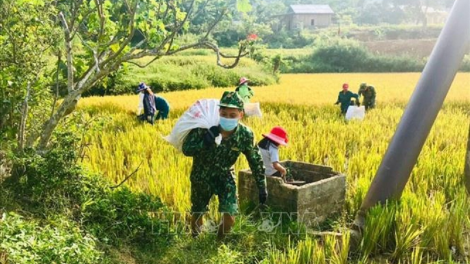 Lính Biên phòng zư nhâm mâng zr’lụ k’noong k’tiêcBha ar xră 2: Đồn năc đong, k’noong k’tiêc năc vel đong