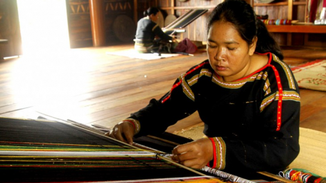Bh’rợ taanh a din âng đhanuôr Êđê